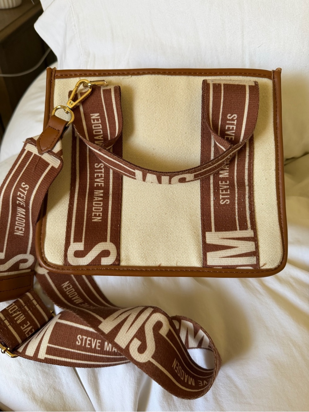 Steve Madden Cream & Brown Canvas Shoulder Bag - Picture 2 of 9